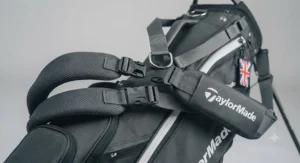 Showing the removable carry straps on the TaylorMade stand bag.